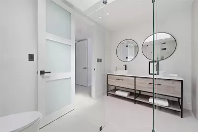 1850 NE 197th Terrace, Miami, FL 33179 - Photo 24
