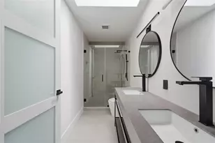 1850 NE 197th Terrace, Miami, FL 33179 - Photo 26