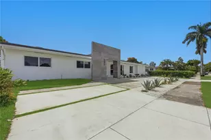 1850 NE 197th Terrace, Miami, FL 33179 - Photo 2