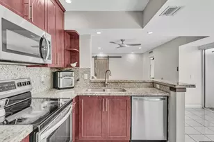 2551 N 40th Ave, Hollywood, FL 33021 - Photo 12