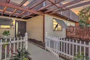 2551 N 40th Ave, Hollywood, FL 33021 - Photo 2