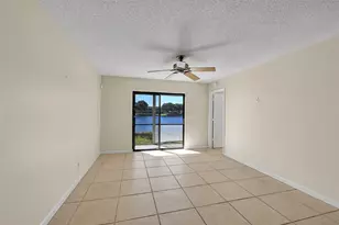 9866 Nob Hill Ct, Sunrise, FL 33351 - Photo 6