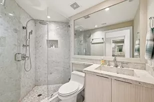 6051 N Ocean Dr, Hollywood, FL 33019 - Photo 28