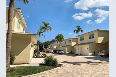 826 SE 4th Court, Deerfield Beach, FL 33441 - Photo 38