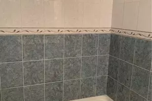 250 Jacaranda Dr, Plantation, FL 33324 - Photo 10