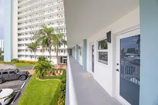 201 N Ocean Blvd, Pompano Beach, FL 33062 - Photo 30