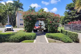 606 SW Natura Blvd, Deerfield Beach, FL 33441 - Photo 14