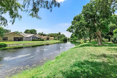 3051 NW 48th Avenue #808, Pompano Beach, FL 33063 - Photo 20