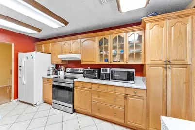 3051 NW 48th Avenue #808, Pompano Beach, FL 33063 - Photo 24