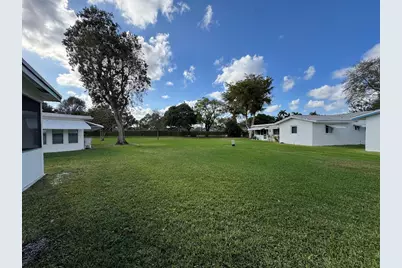 9021 NW 15th Place, Plantation, FL 33322 - Photo 6