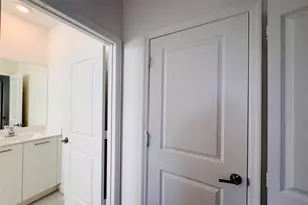 2437 NW 131st Cir, Miami, FL 33167 - Photo 18