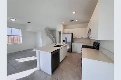 2437 NW 131st Circle #2437, Miami, FL 33167 - Photo 8