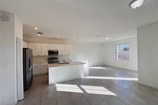 2437 NW 131st Cir, Miami, FL 33167 - Photo 6