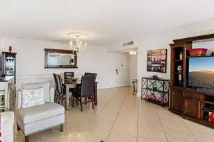 600 Three Islands Boulevard, Hallandale Beach, FL 33009 - Photo 8