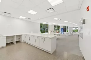 600 Three Islands Boulevard, Hallandale Beach, FL 33009 - Photo 34