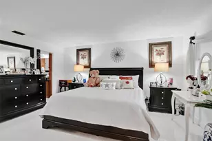 1034 NW 88th Ave, Fort Lauderdale, FL 33322 - Photo 16