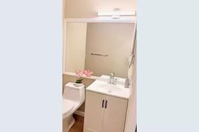 7004 Golf Pointe Circle, Tamarac, FL 33321 - Photo 40