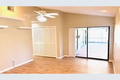 7004 Golf Pointe Circle, Tamarac, FL 33321 - Photo 12