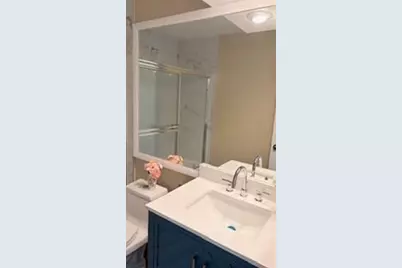 7004 Golf Pointe Circle, Tamarac, FL 33321 - Photo 38