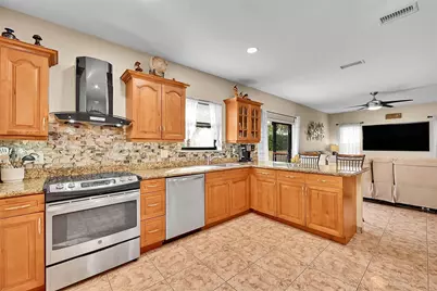 11182 NW 34th Court, Coral Springs, FL 33065 - Photo 14