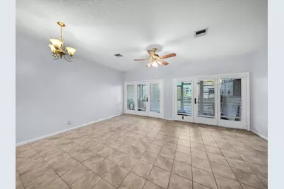 207 E Hemingway Circle #22, Margate, FL 33063 - Photo 8