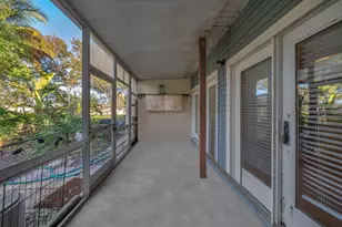 207 E Hemingway Cir, Margate, FL 33063 - Photo 18