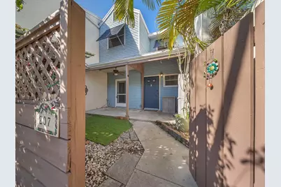 207 E Hemingway Circle #22, Margate, FL 33063 - Photo 2