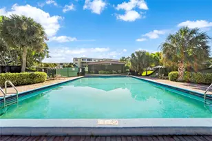 9355 SW 8th St, Boca Raton, FL 33428 - Photo 42