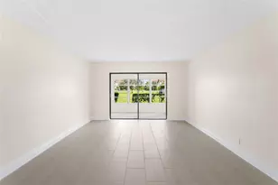 9355 SW 8th St, Boca Raton, FL 33428 - Photo 24