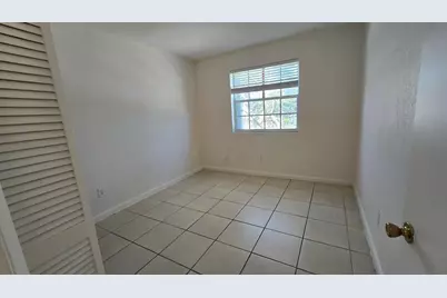 1290 NE 142nd Street #9, Miami, FL 33161 - Photo 6