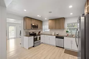 3291 SW 44th St, Dania Beach, FL 33312 - Photo 8