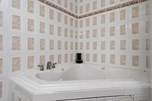 16921 SW 92nd Ct, Miami, FL 33157 - Photo 18