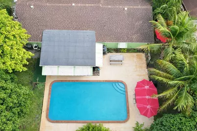 151 NW 49th Avenue, Plantation, FL 33317 - Photo 18