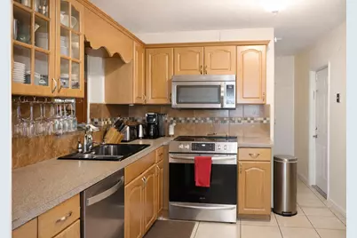 151 NW 49th Avenue, Plantation, FL 33317 - Photo 4