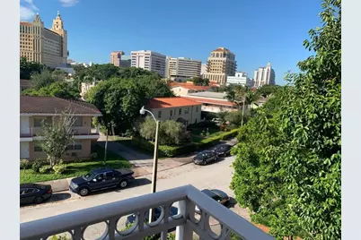 1 Alhambra Circle #407, Coral Gables, FL 33134 - Photo 2