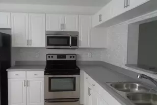 6765 Sienna Club Pl, Lauderhill, FL 33319 - Photo 2