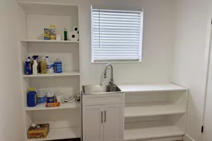 607 N Golf Dr, Hollywood, FL 33021 - Photo 18