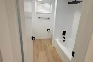 607 N Golf Dr, Hollywood, FL 33021 - Photo 14