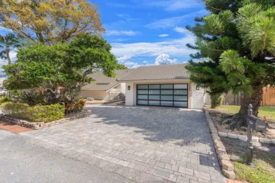 7554 Black Olive Avenue, Tamarac, FL 33321 - Photo 2