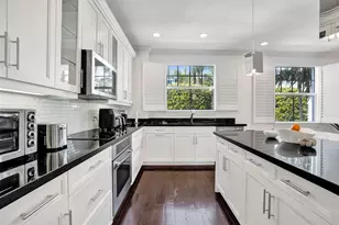 381 E Cannery Row Cir, Delray Beach, FL 33444 - Photo 14