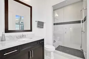 381 E Cannery Row Cir, Delray Beach, FL 33444 - Photo 28