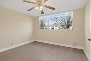 830 S Hollybrook Dr, Pembroke Pines, FL 33025 - Photo 6