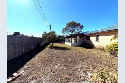 909 Canal Circle, Sebastian, FL 32958 - Photo 16