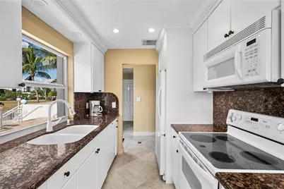 511 Bayshore Drive #904, Fort Lauderdale, FL 33304 - Photo 34