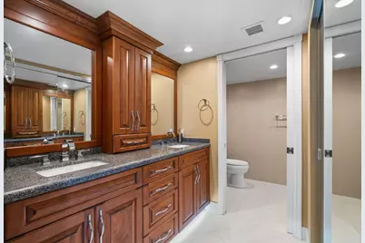 511 Bayshore Drive #904, Fort Lauderdale, FL 33304 - Photo 14