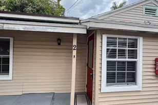 943 Almeria Rd, West Palm Beach, FL 33405 - Photo 2