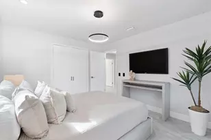 360 NW 33rd St, Fort Lauderdale, FL 33309 - Photo 4