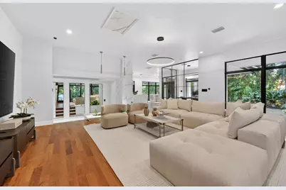 360 NW 33rd Street, Oakland Park, FL 33309 - Photo 8