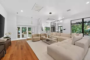 360 NW 33rd St, Oakland Park, FL 33309 - Photo 8