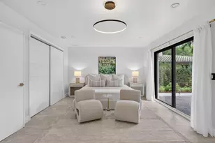 360 NW 33rd St, Oakland Park, FL 33309 - Photo 32